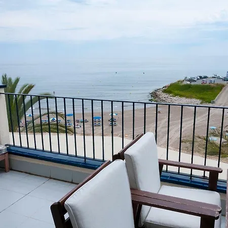 Aiguadolc Playa Apartment Sitges
